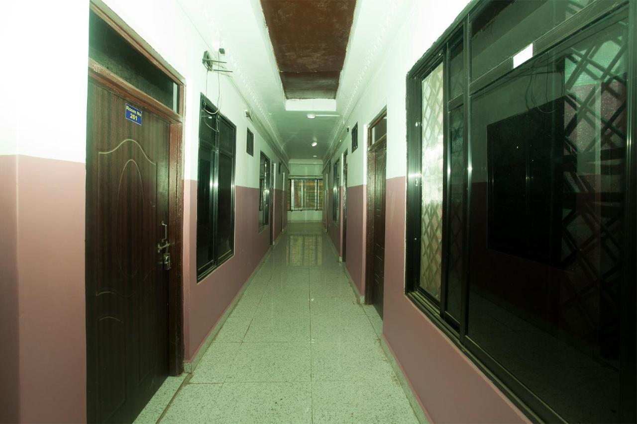 Spot On 740 Hotel Akala Pvt Ltd Kerwani Kültér fotó
